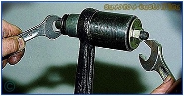 съёмник сайлентблоков